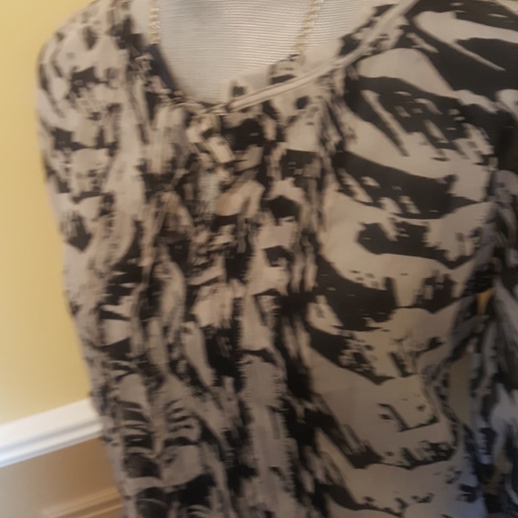 Express Top - Picture 3 of 4